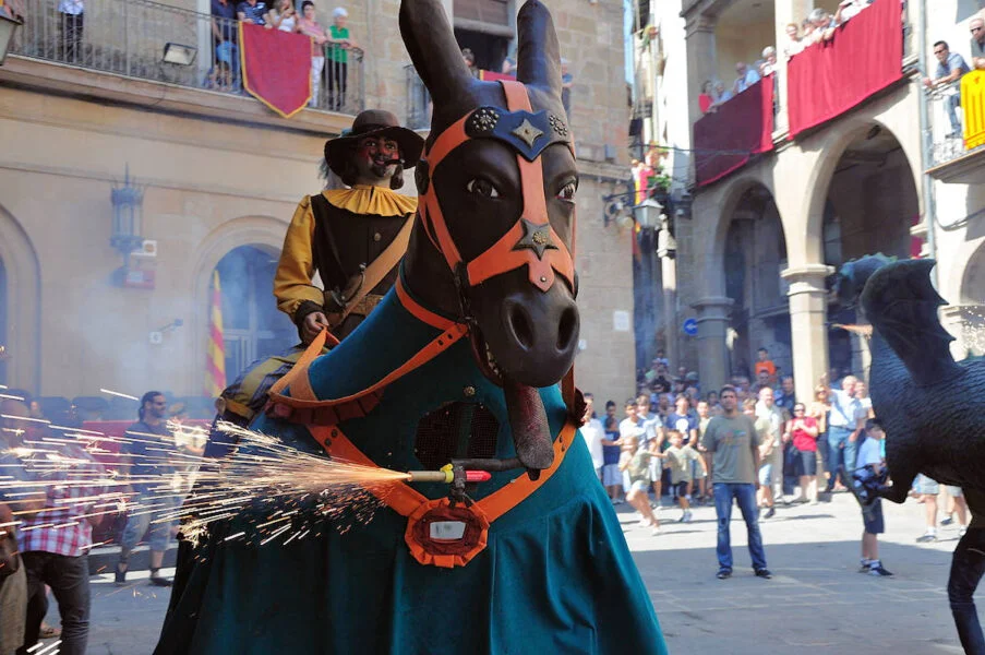 ▷ SOLSONA » Qué ver y hacer en la linda capital del Solsonés Fiesta Mayor de Solsona