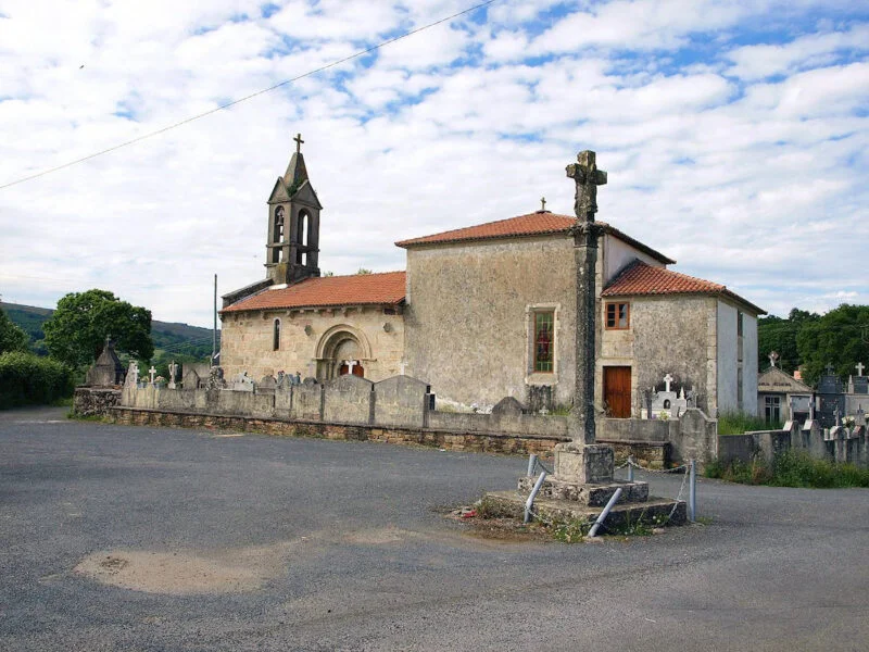 ▷ PALAS DE REY » Qué ver y hacer en este rincón gallego Iglesia Parroquial de San Pedro de Meixede
