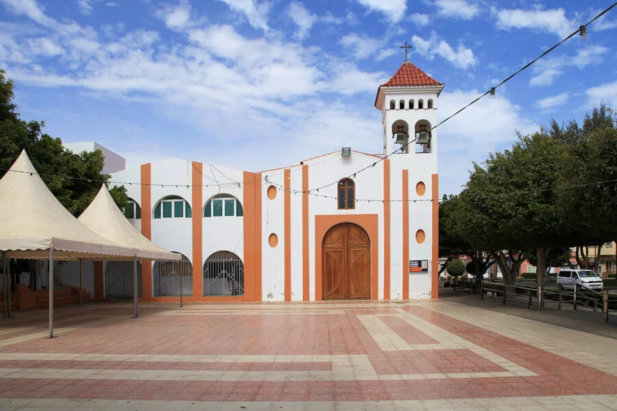 ▷ GRAN TARAJAL » Qué ver y hacer- Delicioso rincón majorero Iglesia de Nuestra Señora de Candelaria