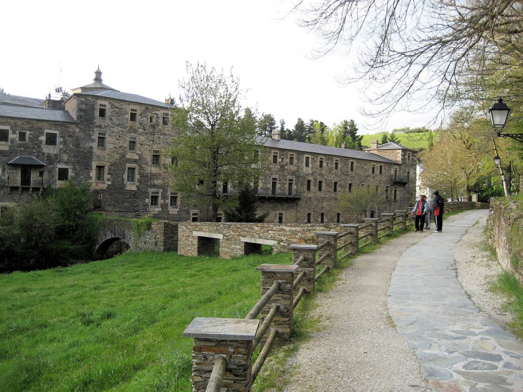 SAMOS » Descubre qué ver y hacer en tierras lucenses