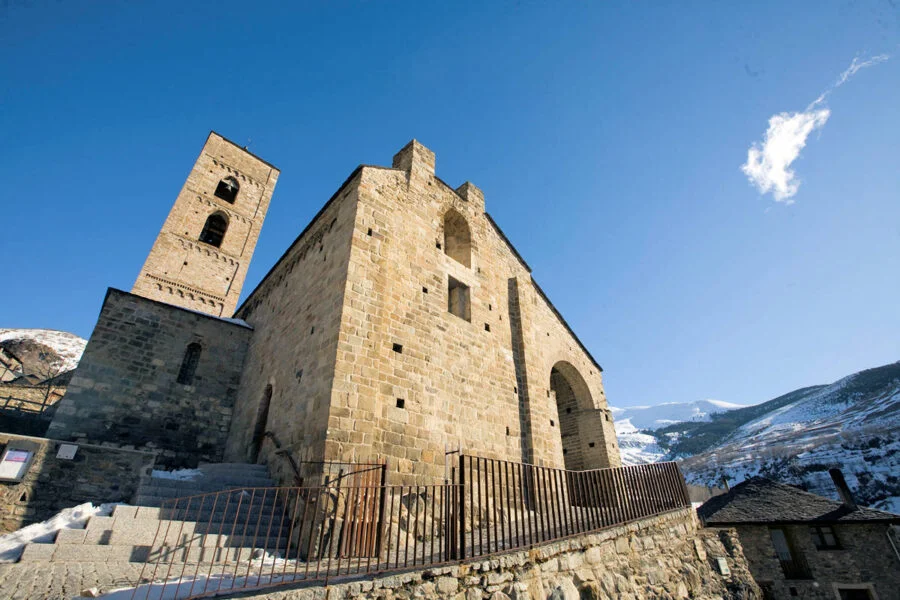 ▷ DURRO » Qué ver y hacer en este enigmático destino Santa Maria de la Nativitat