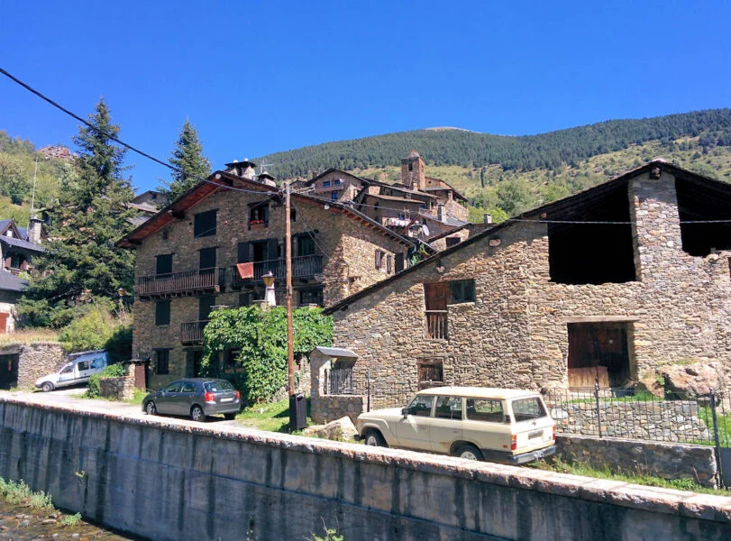 ▷ OS DE CIVÍS » Qué ver y hacer en este poblado pirenaico Visita Os de Civís en Lleida