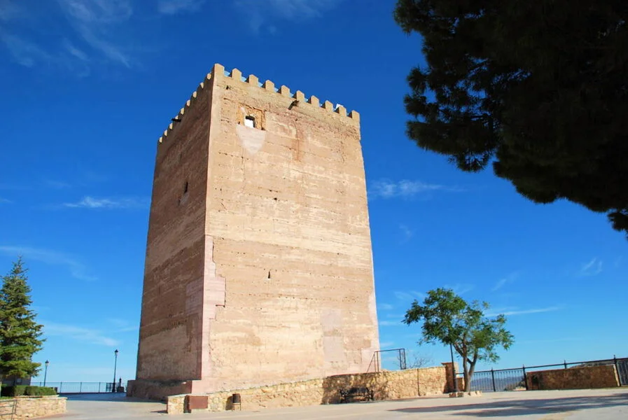 ▷ ALEDO » Descubre qué ver y hacer. Pueblo medieval Castillo de Aledo