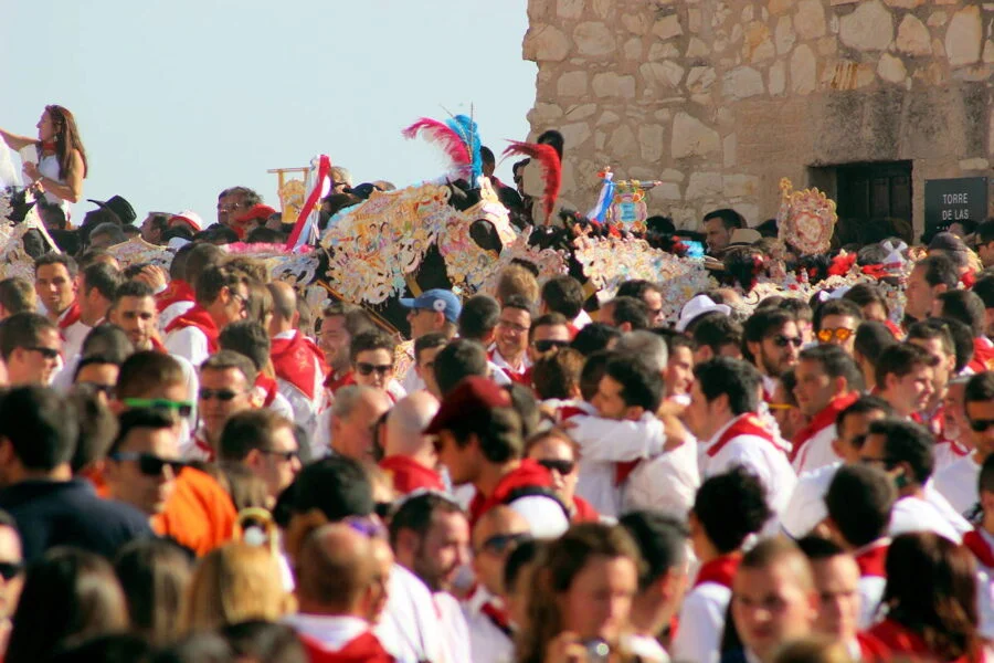 ▷ CARAVACA DE LA CRUZ » Qué ver y hacer en este pueblo Fiestas de Caravaca de la Cruz