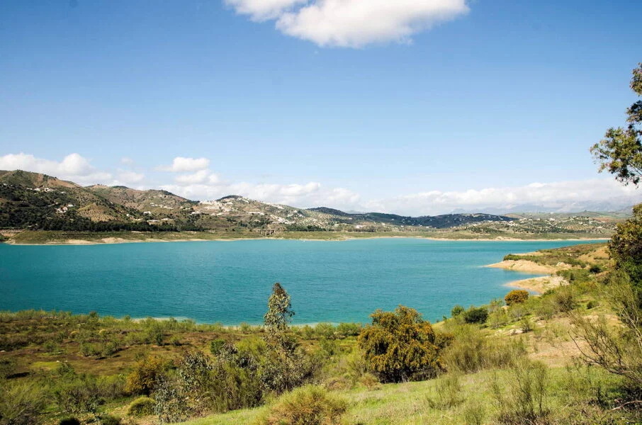 ▷ CANILLAS DE ACEITUNO » Qué ver y hacer. Villa morisca Rutas de Senderismo