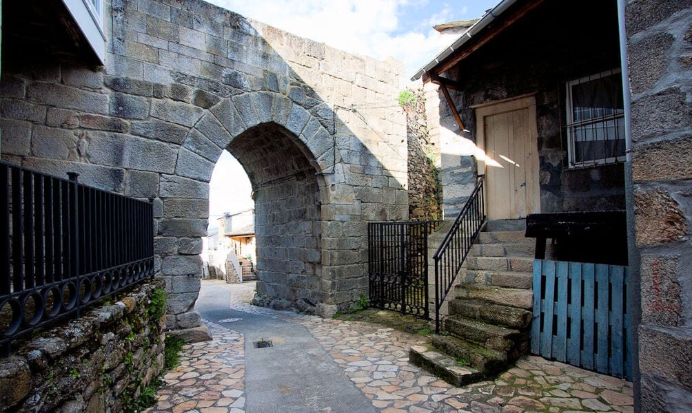 Porta Da Vila