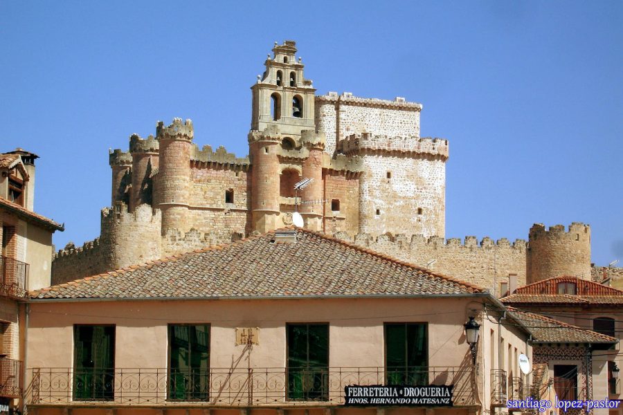 Iglesia-Castillo de San Miguel en Turégano