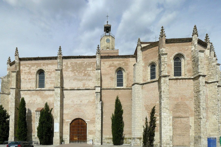 Iglesia de Santa María la Mayor en Coca
