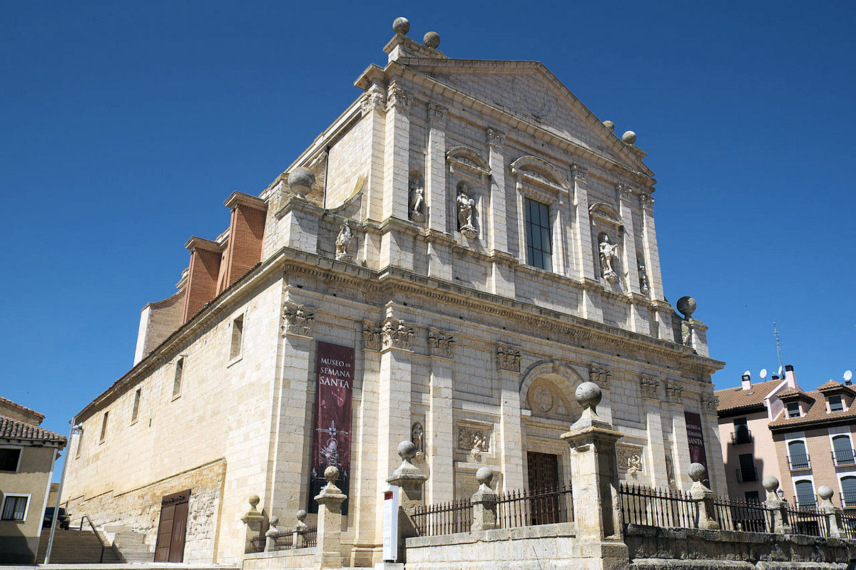 Iglesia de Santa María de Mediavilla